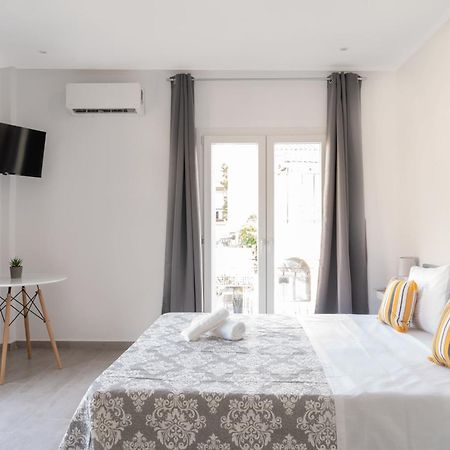 Sea Sailing Apartments Контокали Екстериор снимка