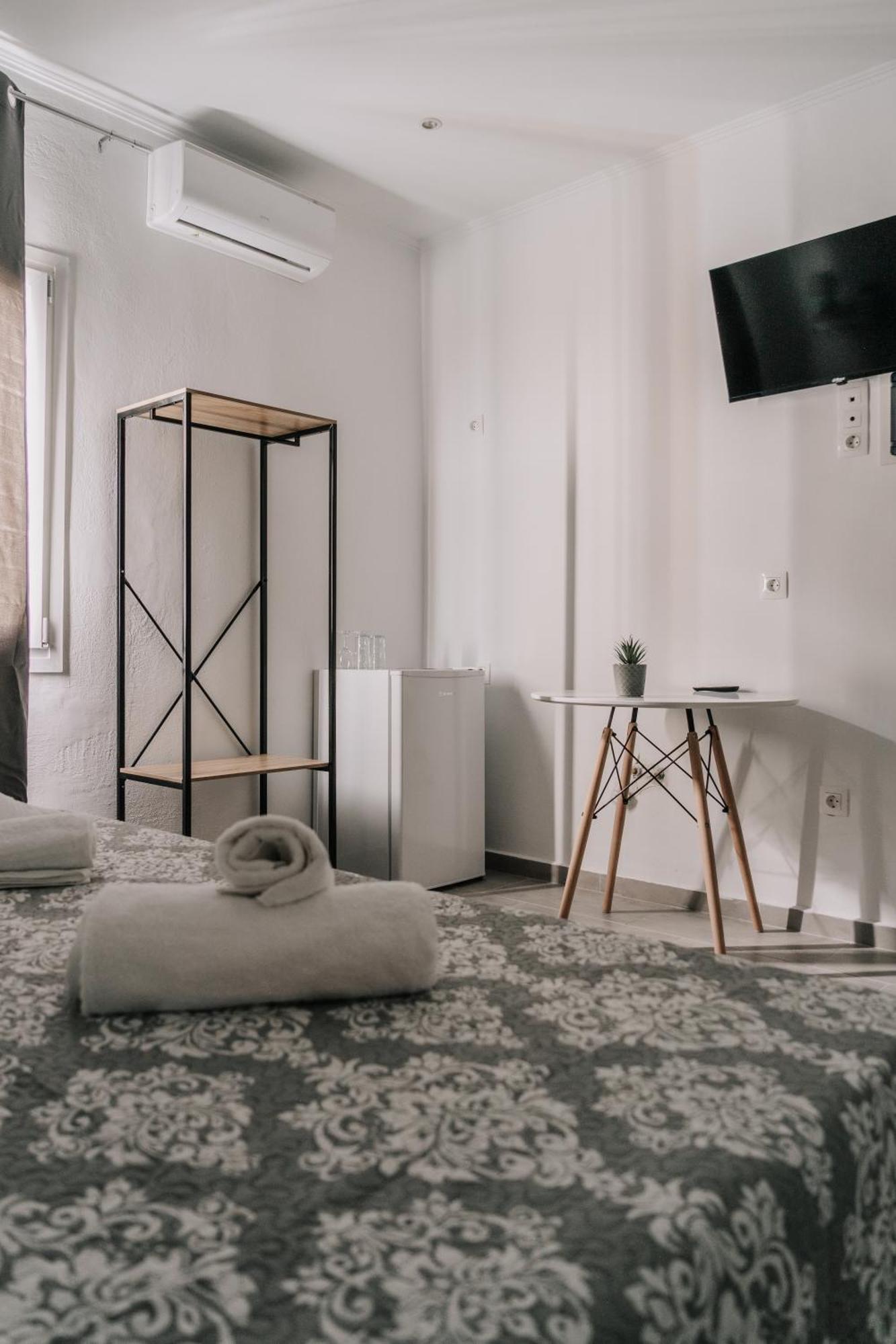 Sea Sailing Apartments Контокали Екстериор снимка
